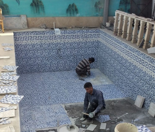 کاشیکاری استخر