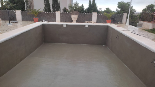 سیمانکاری استخر